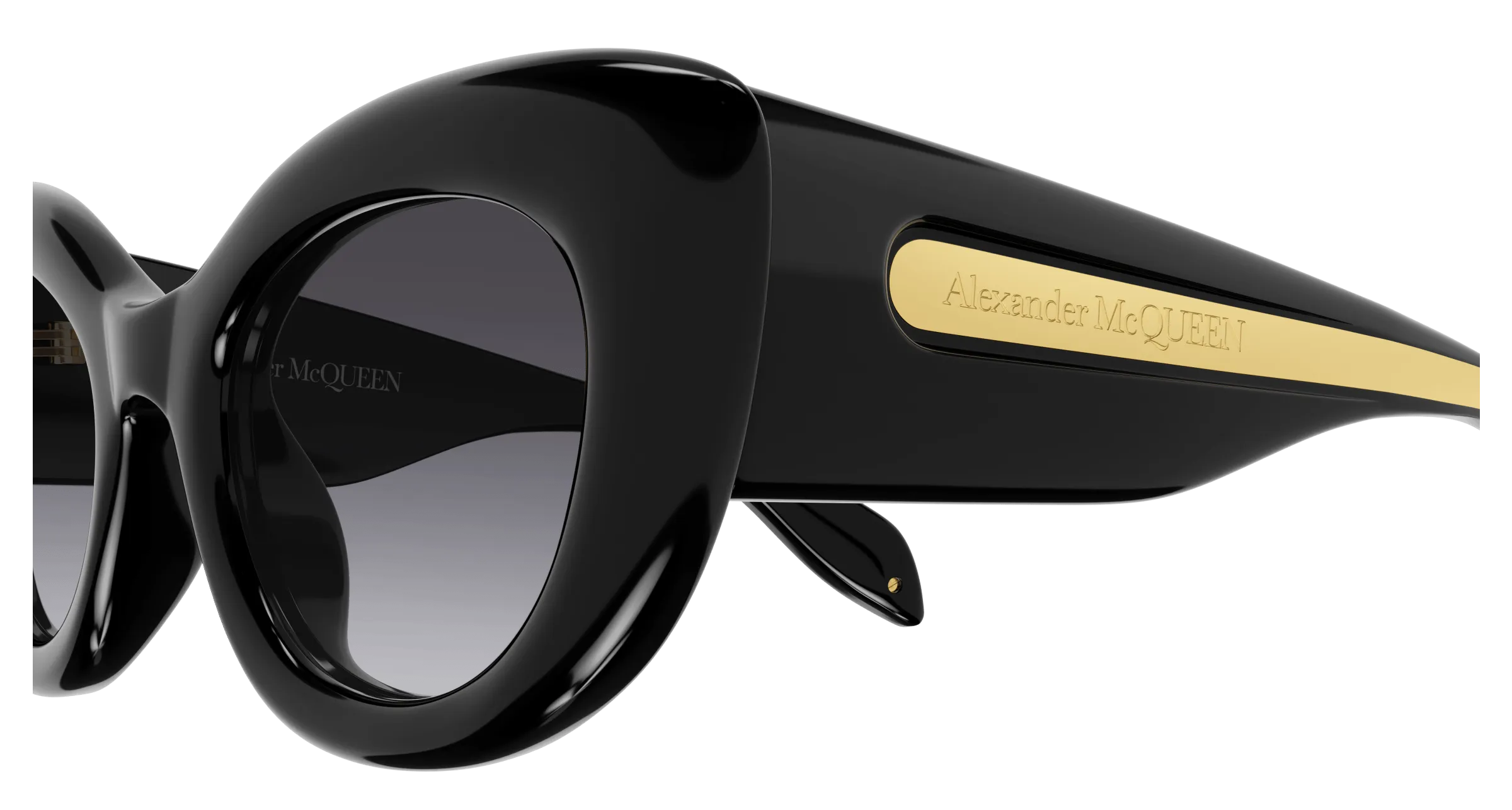   Alexander McQueen AM0403S 001