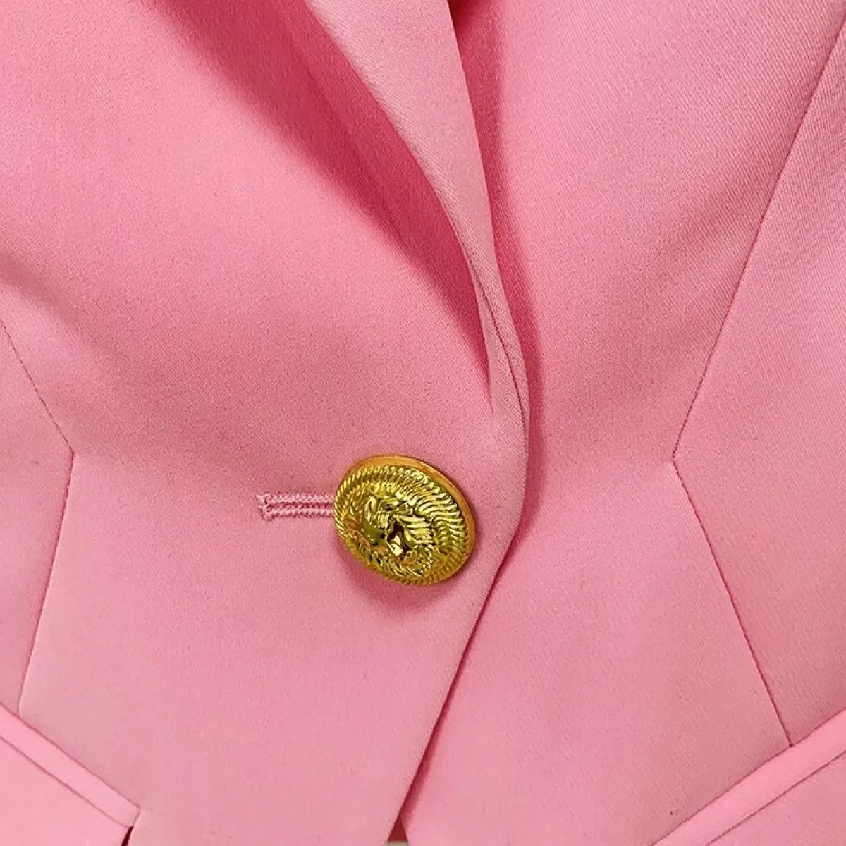 Giacca da donna con risvolto a bottone singolo, vestibilità slim, nuovissima del 2023 di High Street
