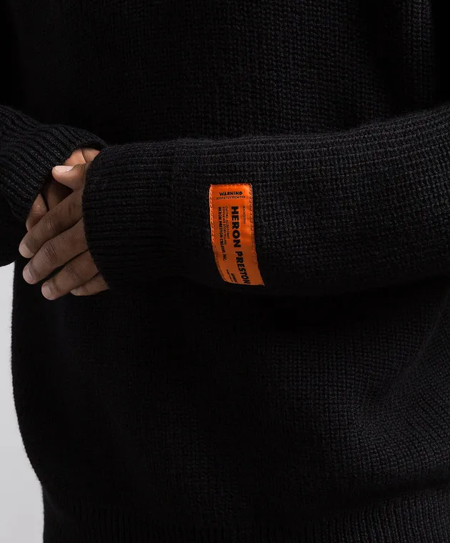 Heron Preston Maglia nera in lana con logo ricamato HMHA006F23KNI001