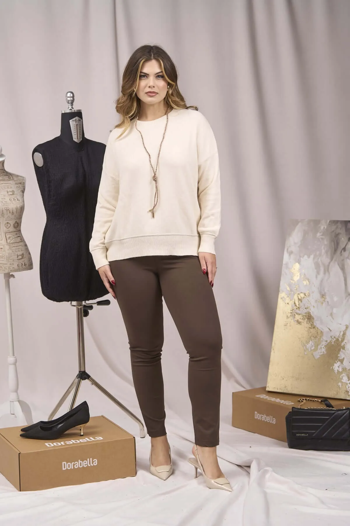 MAGLIA GIROCOLLO CON PROFILO LUREX LATTE