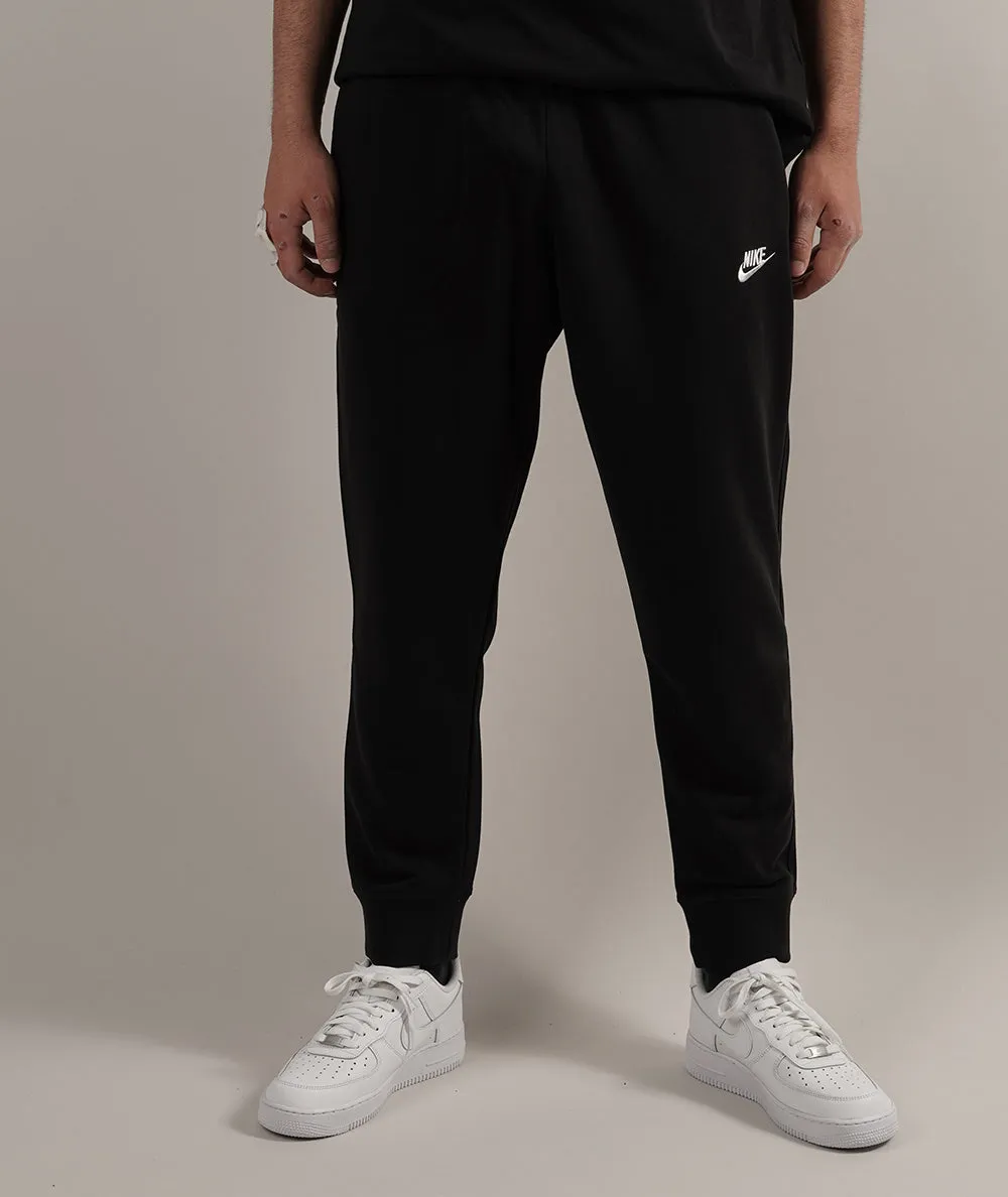 NIKE PANTALONE Sportswear Essential