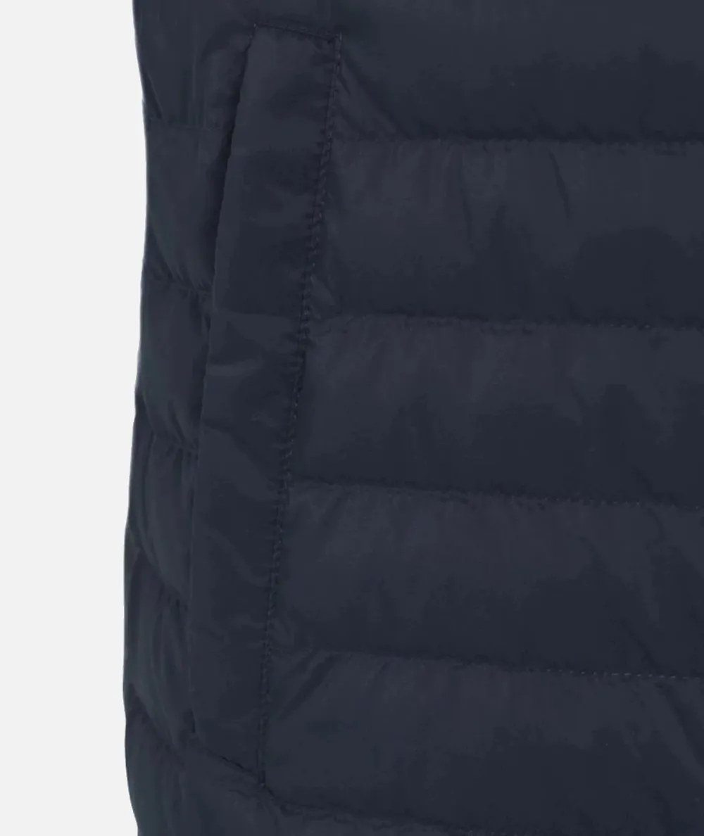 PEOPLE OF SHIBUYA--Gilet Nobu