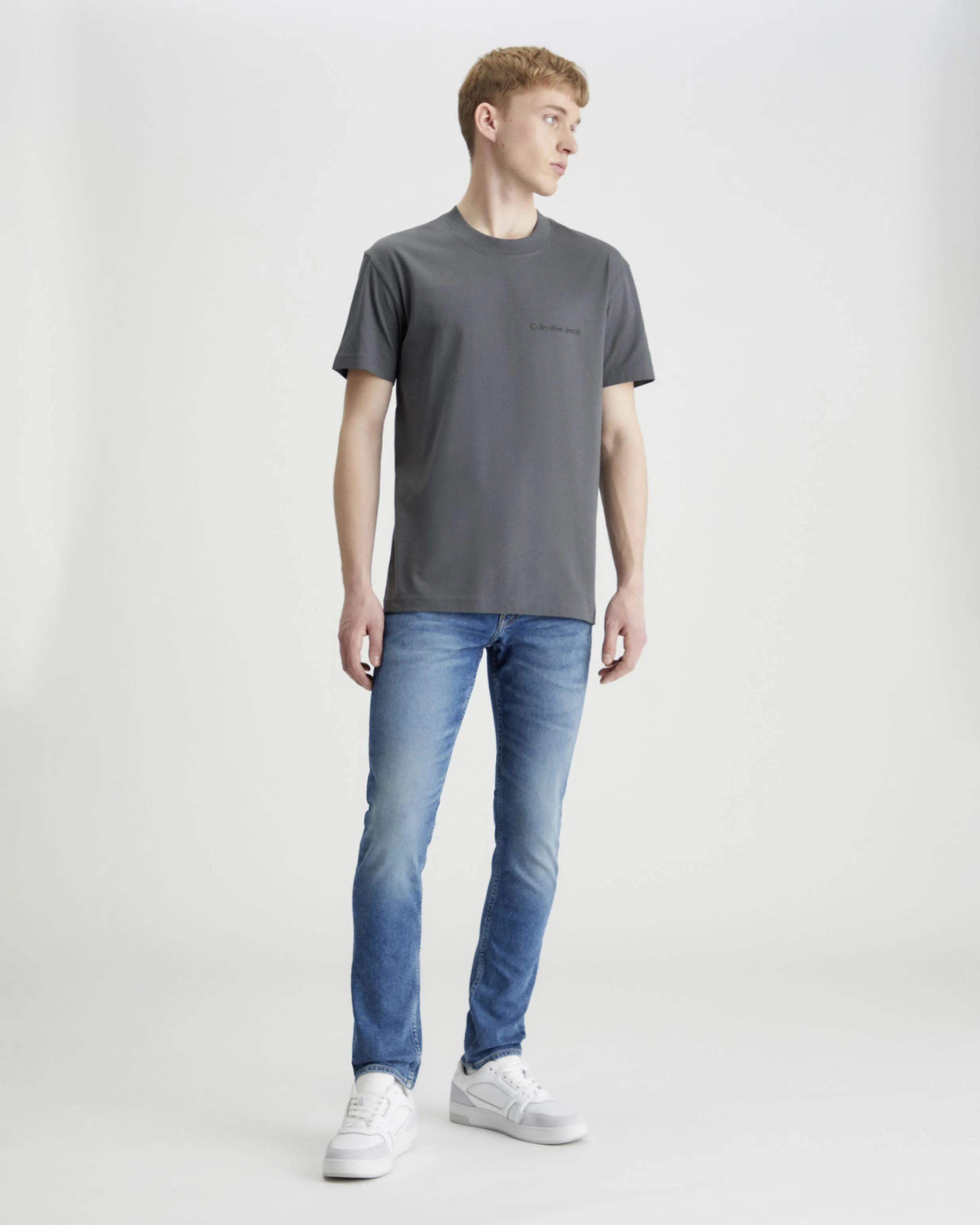 T-shirt regular-fit grigio antracite in puro cotone con logo esteso stampato in contrasto sul petto